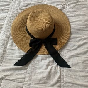 Never worn sun hat
